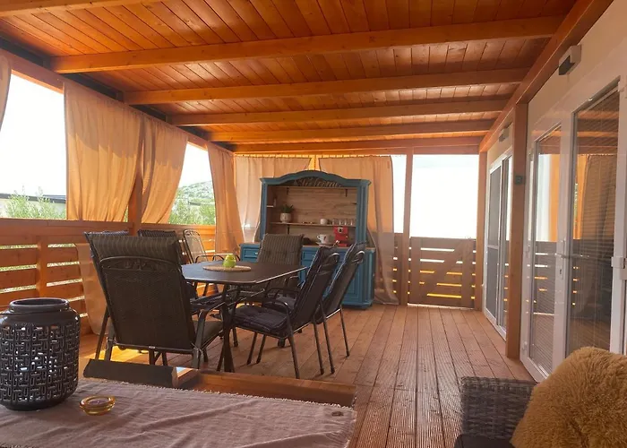 Del Mare, Seaside Family Pace, Free Parking And Wifi In Camp Dalmatino بيت للعطل