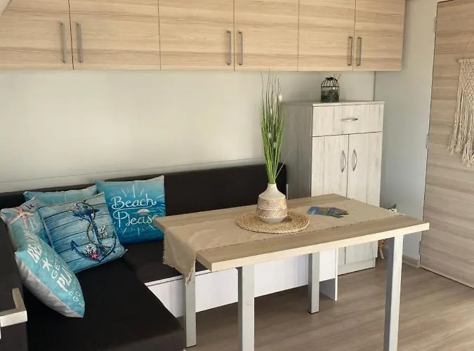 Del Mare, Seaside Family Pace, Free Parking And Wifi In Camp Dalmatino * Драге