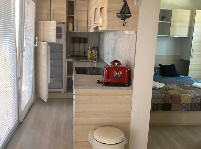 Del Mare, Seaside Family Pace, Free Parking And Wifi In Camp Dalmatino Nyaraló *